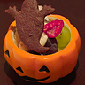 かぼっちゃん ver.2012　400yen：キュートなハロウィンかぼちゃの入れ物に、とろ〜り柔らかいかぼちゃプリンがたっぷり![かぼちゃの入れ物にトッピングが豊富な子供に人気のスイーツ。甘いチョコレートブラウニーや、サクサクのスティックパイ、ドライパンプキンが入れ物からあふれんばかりに乗せられています。とろ〜りとろけそうなプリンを一緒に食べることで、色々な味わいが楽しめます。]